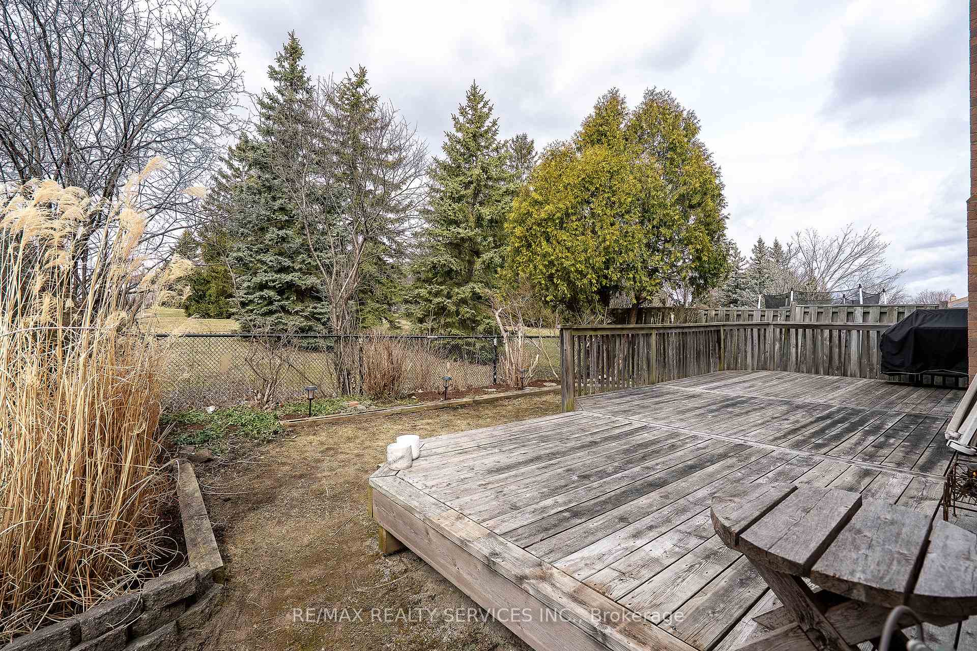 Photo 29 of 18 Nuttall Street, Brampton, Westgate — HOMEH