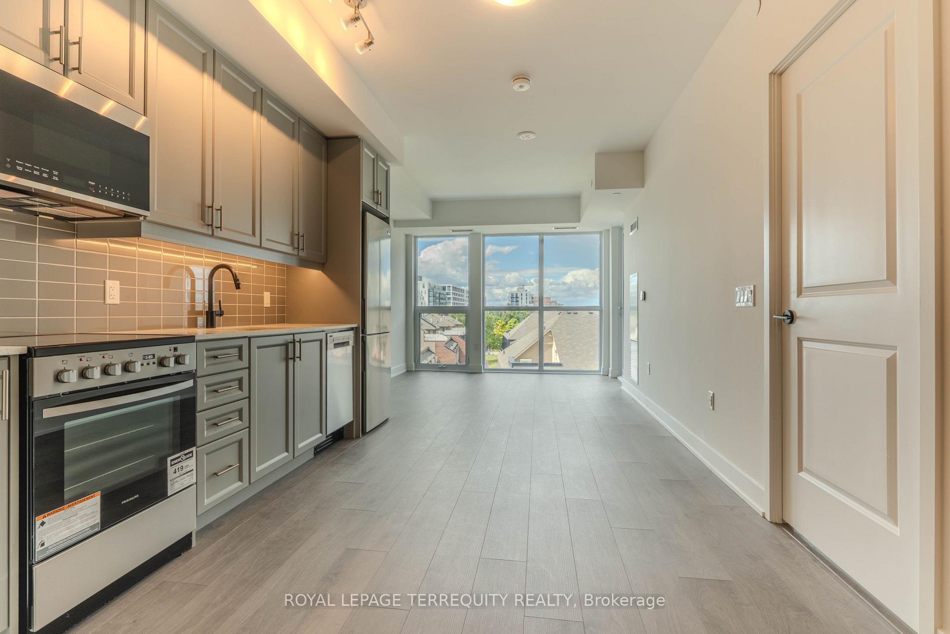 Photo 10 of Unit 611, 2343 Khalsa Gate, Oakville, Westmount — HOMEH