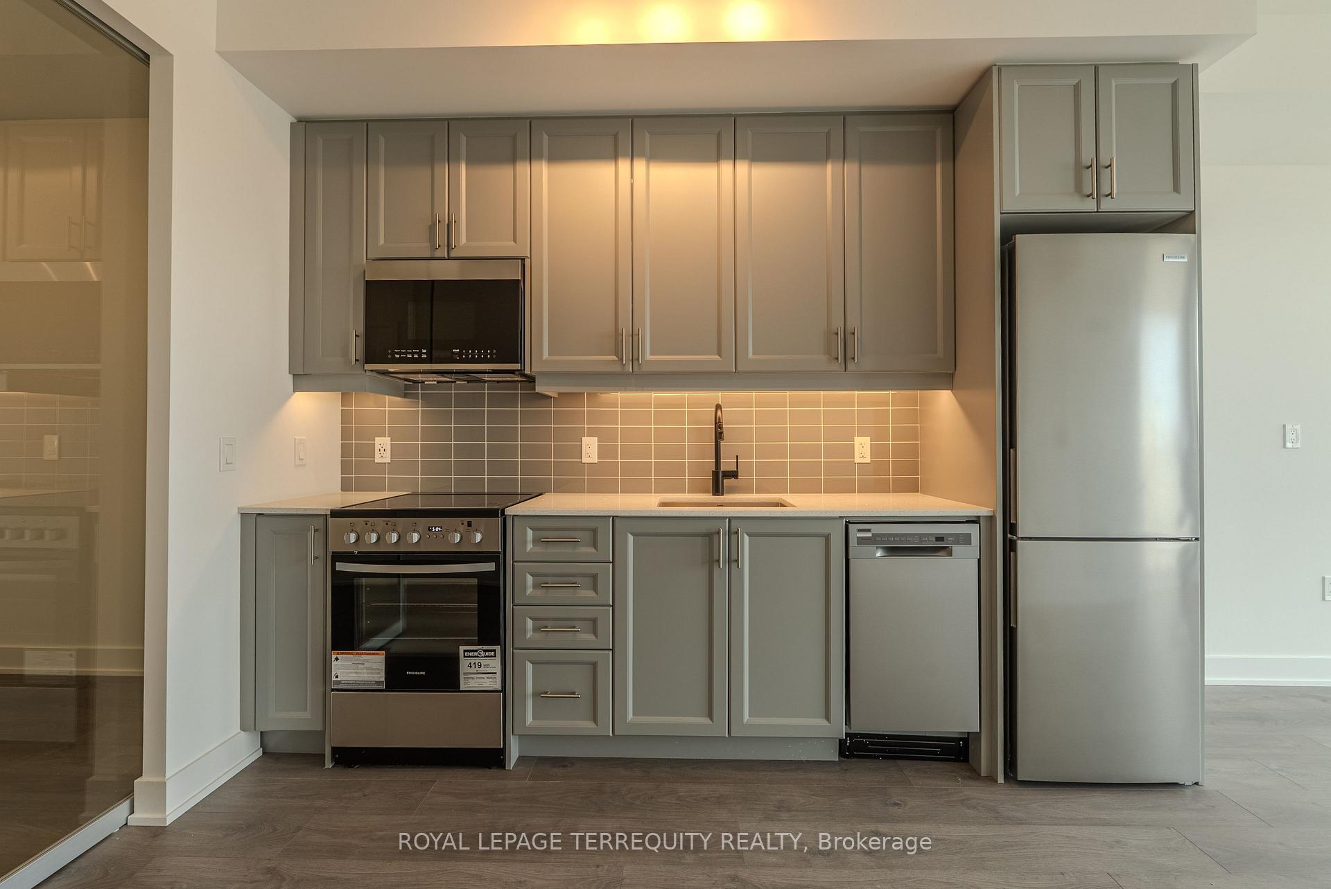 Photo 11 of Unit 611, 2343 Khalsa Gate, Oakville, Westmount — HOMEH