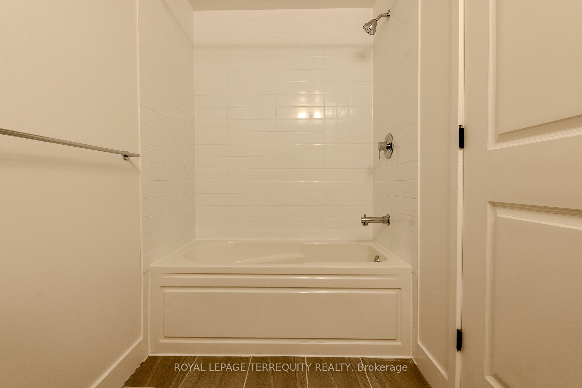 Photo 22 of Unit 611, 2343 Khalsa Gate, Oakville, Westmount — HOMEH