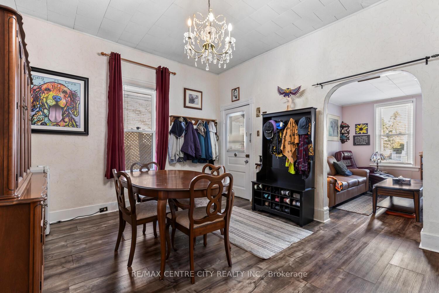 Photo 9 of 45 Barwick Street, St. Thomas — HOMEH