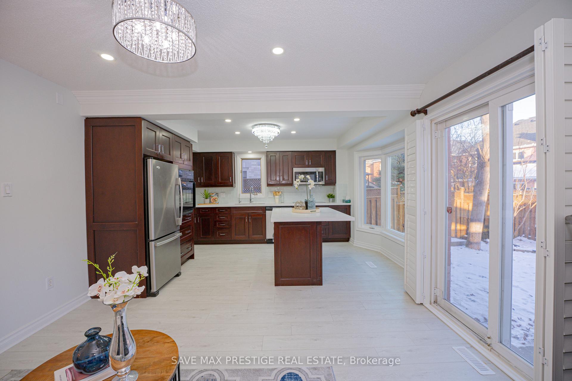 Photo 30 of 7 Hood Crescent, Brampton, Fletcher's West — HOMEH