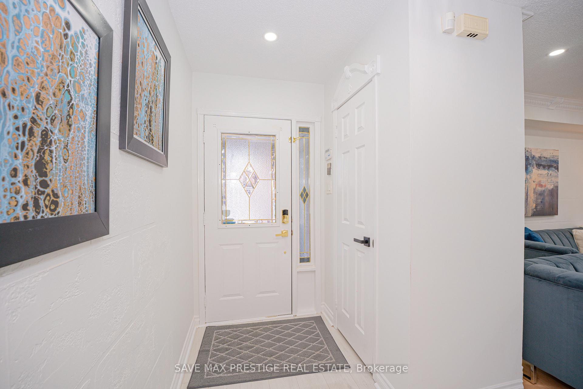 Photo 34 of 7 Hood Crescent, Brampton, Fletcher's West — HOMEH