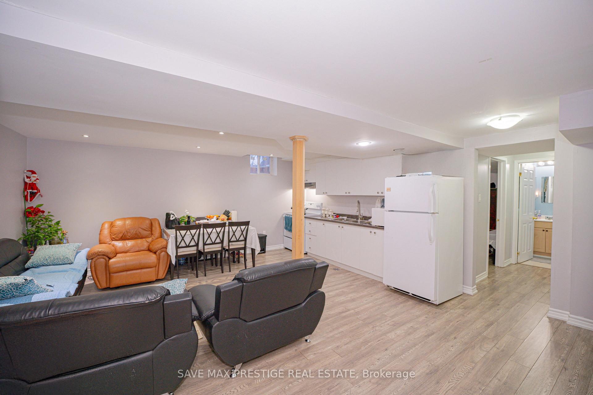 Photo 45 of 7 Hood Crescent, Brampton, Fletcher's West — HOMEH
