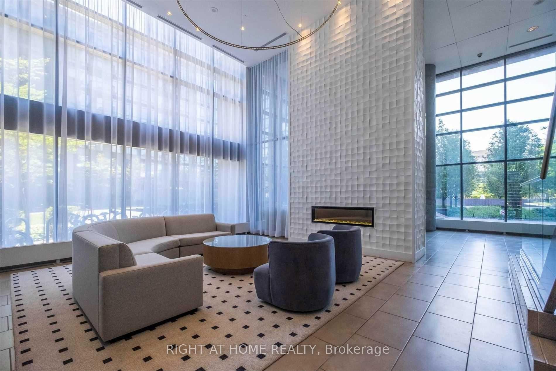 Photo 14 of Unit 2207, 15 Fort York Boulevard, Toronto, Waterfront Communities — HOMEH