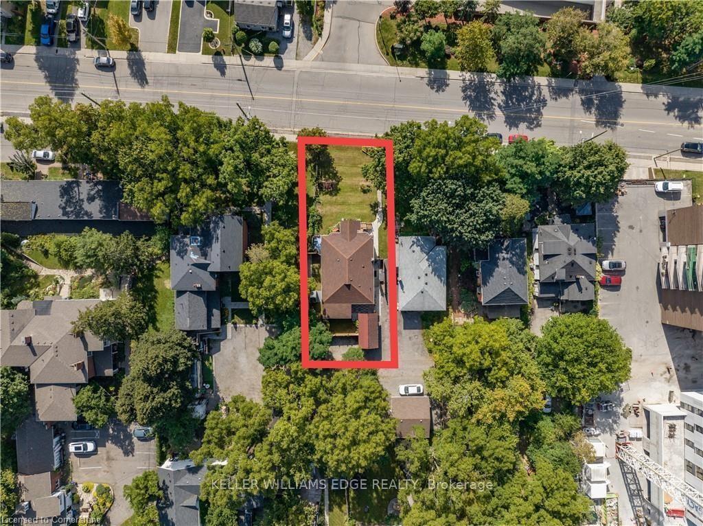 Photo 3 of 17 Dundas Street, Hamilton, Dundas — HOMEH
