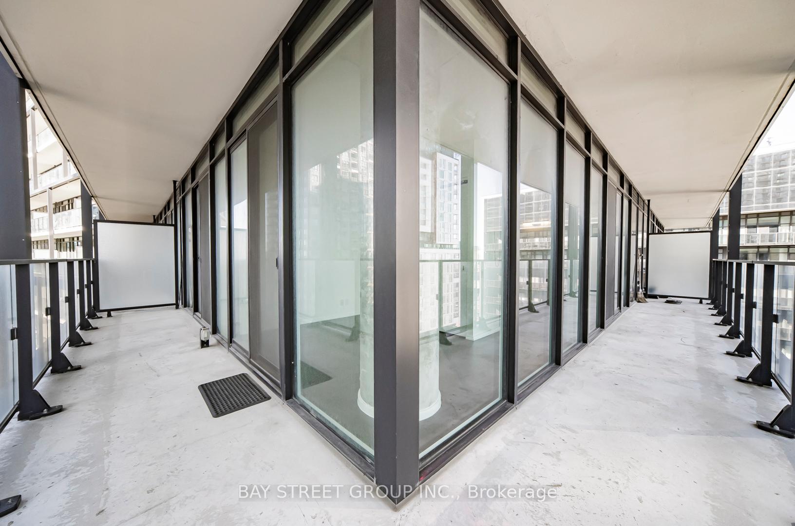 Photo 5 of Unit 2509, 125 Peter Street, Toronto, Waterfront Communities — HOMEH