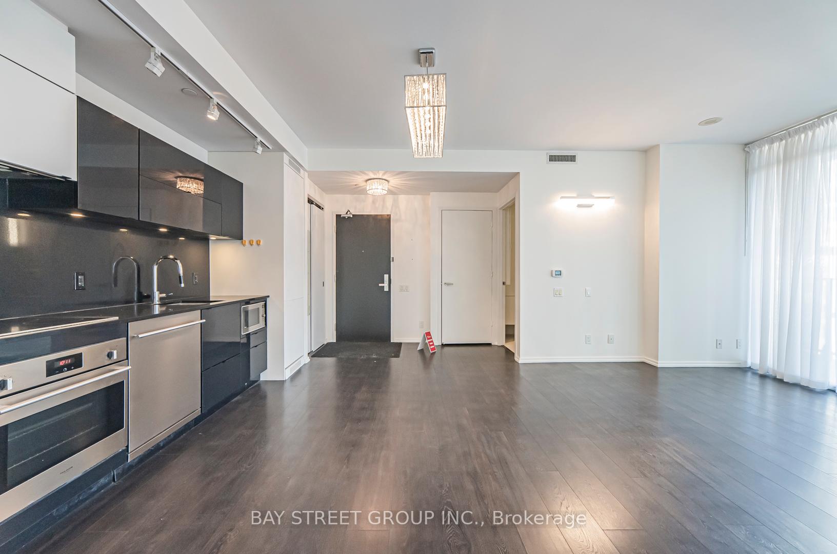 Photo 9 of Unit 2509, 125 Peter Street, Toronto, Waterfront Communities — HOMEH