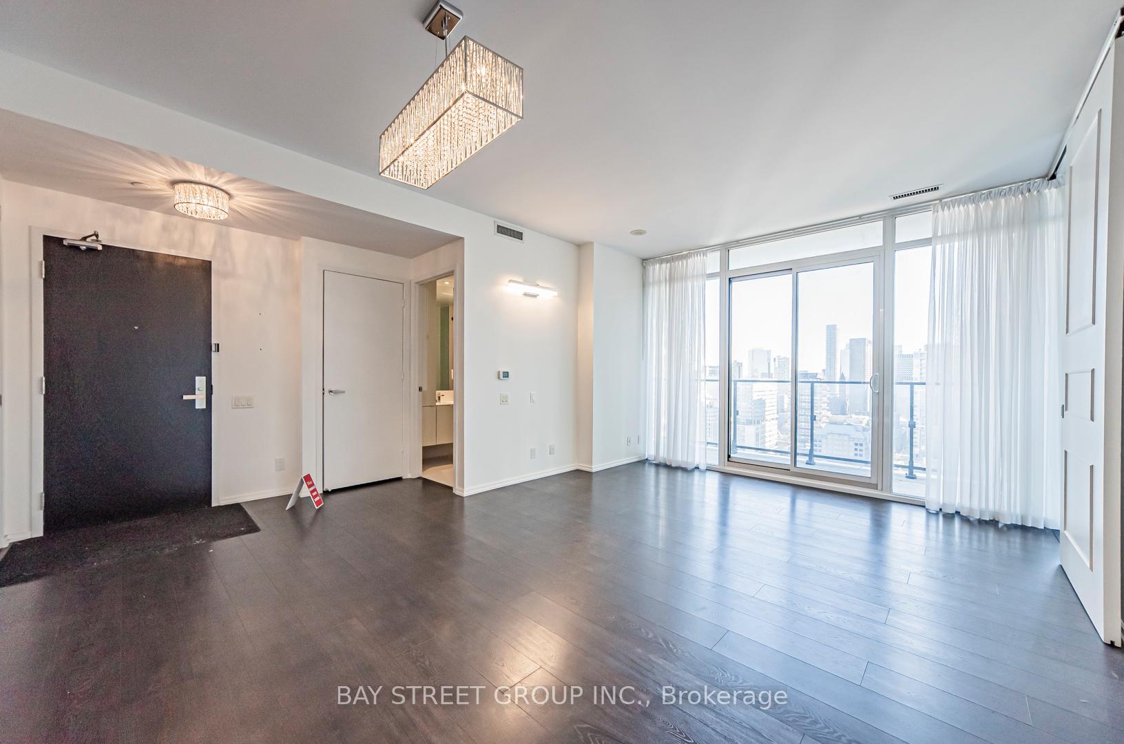 Photo 10 of Unit 2509, 125 Peter Street, Toronto, Waterfront Communities — HOMEH