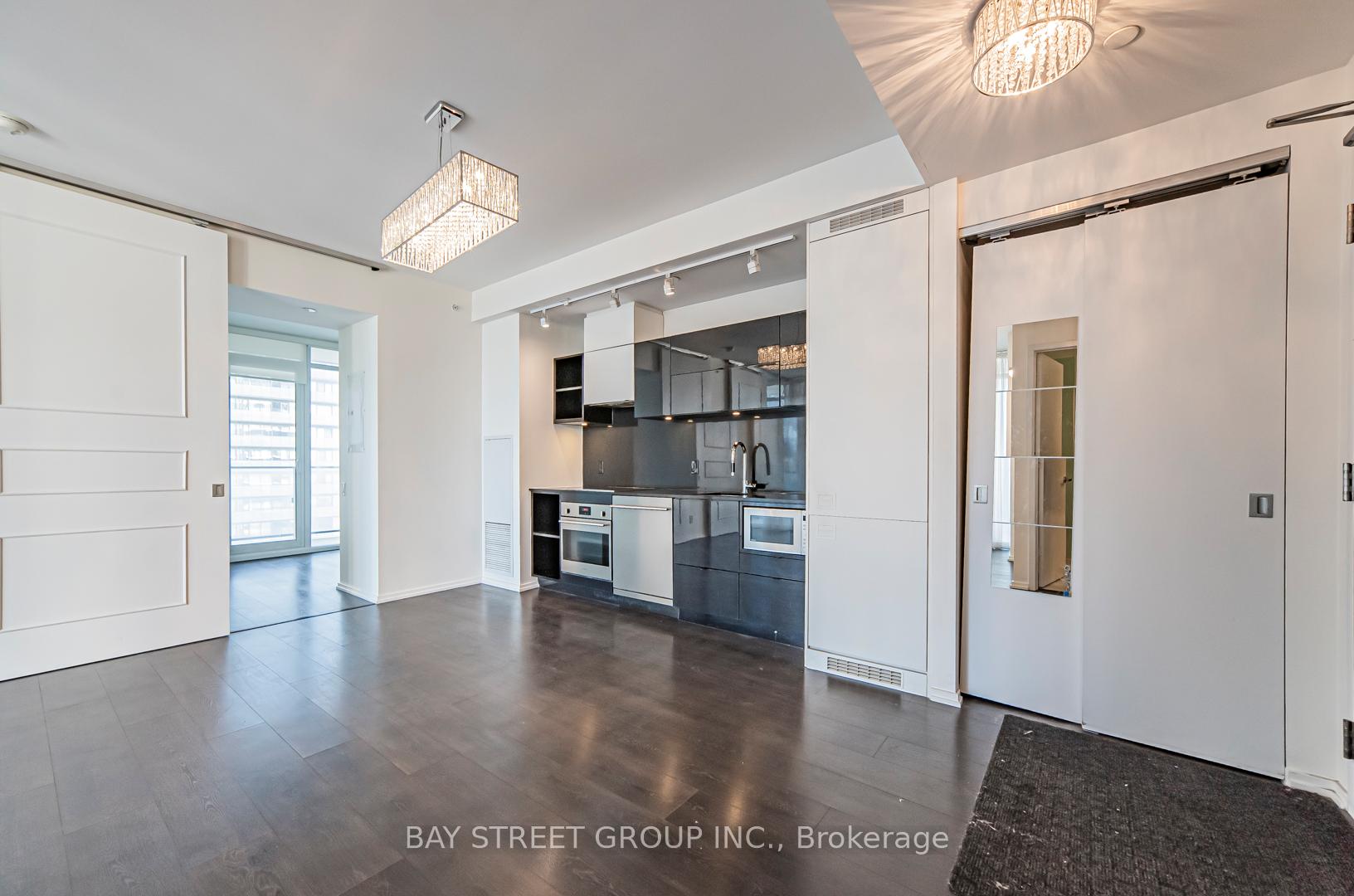Photo 16 of Unit 2509, 125 Peter Street, Toronto, Waterfront Communities — HOMEH