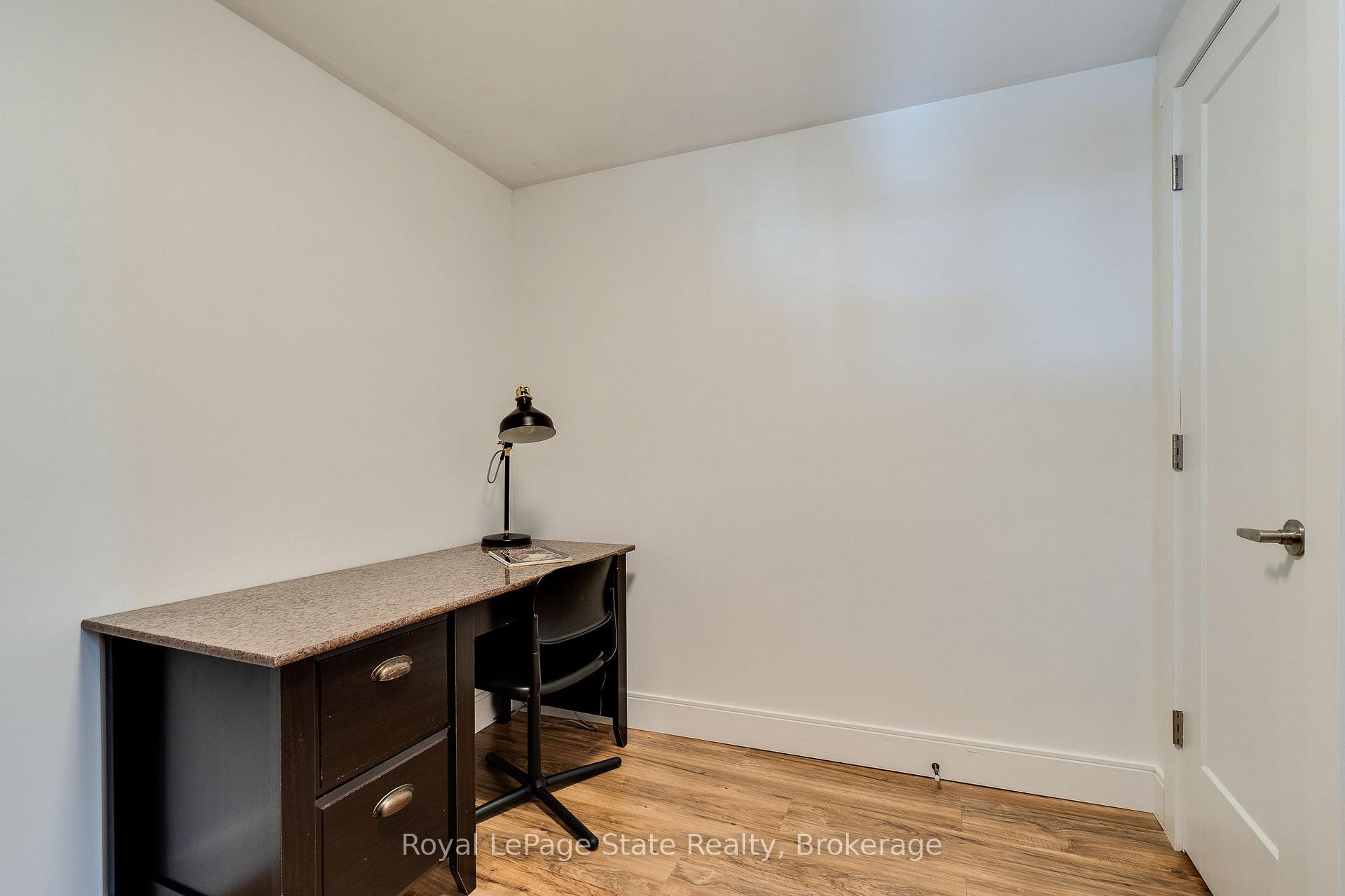 Photo 19 of 55 East Bend Avenue N, Hamilton, Crown Point — HOMEH