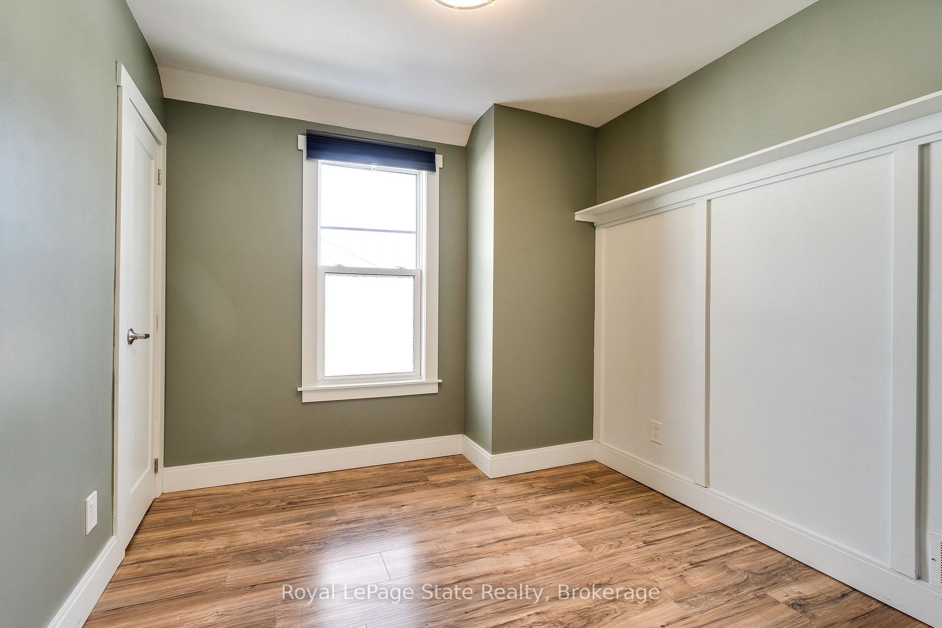 Photo 33 of 55 East Bend Avenue N, Hamilton, Crown Point — HOMEH