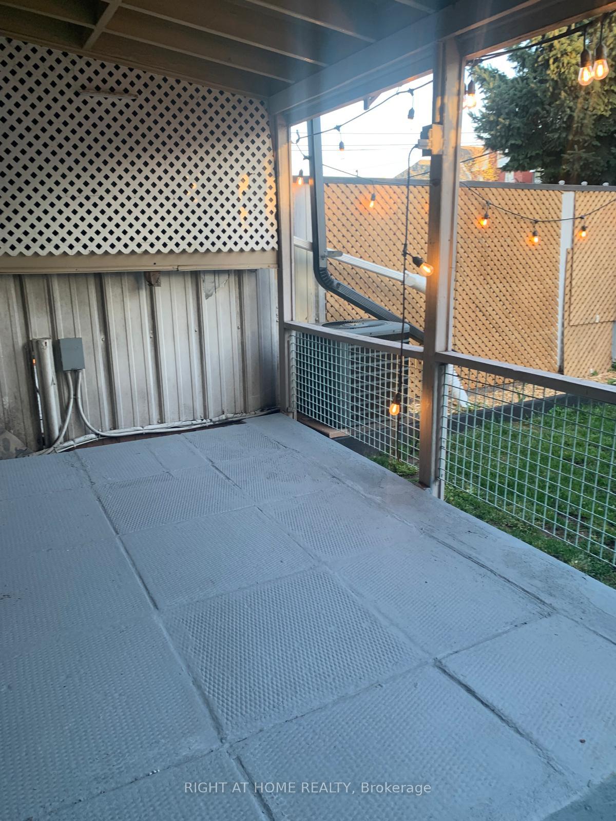 Photo 14 of 36 Beechwood Avenue, Hamilton, Stripley — HOMEH