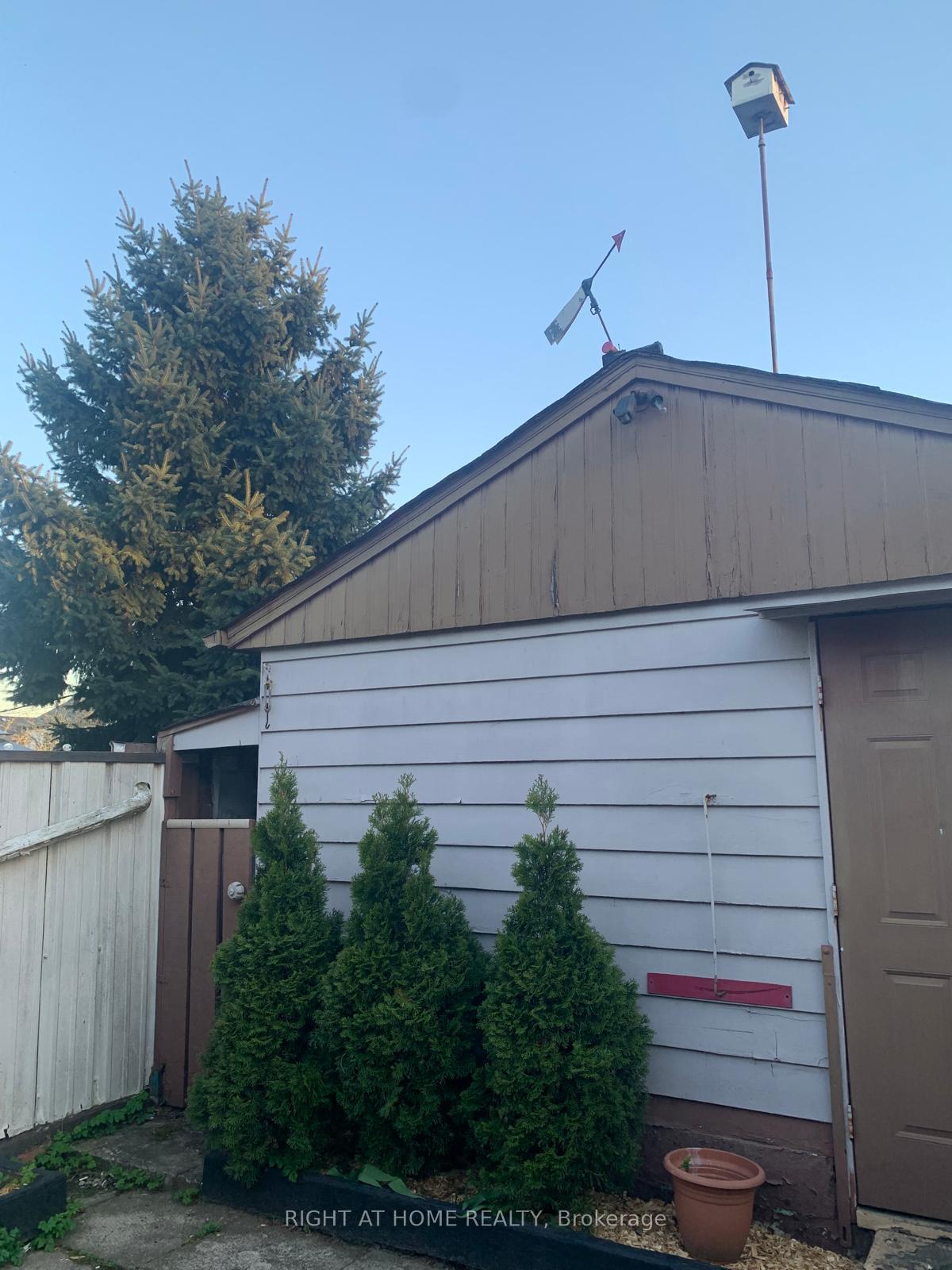 Photo 17 of 36 Beechwood Avenue, Hamilton, Stripley — HOMEH