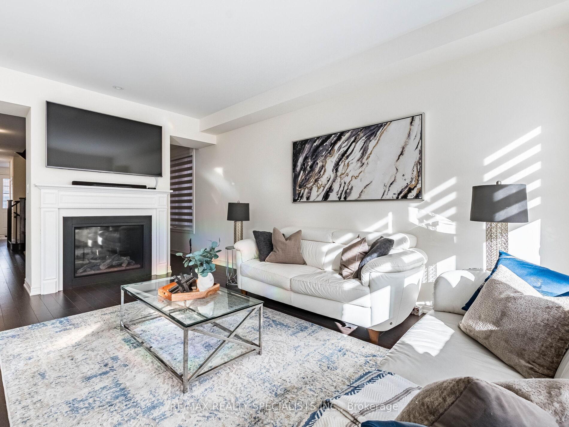 Photo 10 of 23 Matterhorn Road, Brampton, Northwest Brampton — HOMEH