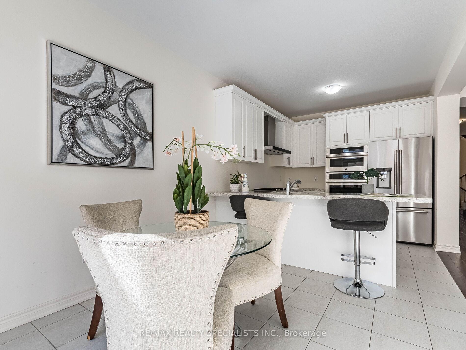 Photo 16 of 23 Matterhorn Road, Brampton, Northwest Brampton — HOMEH