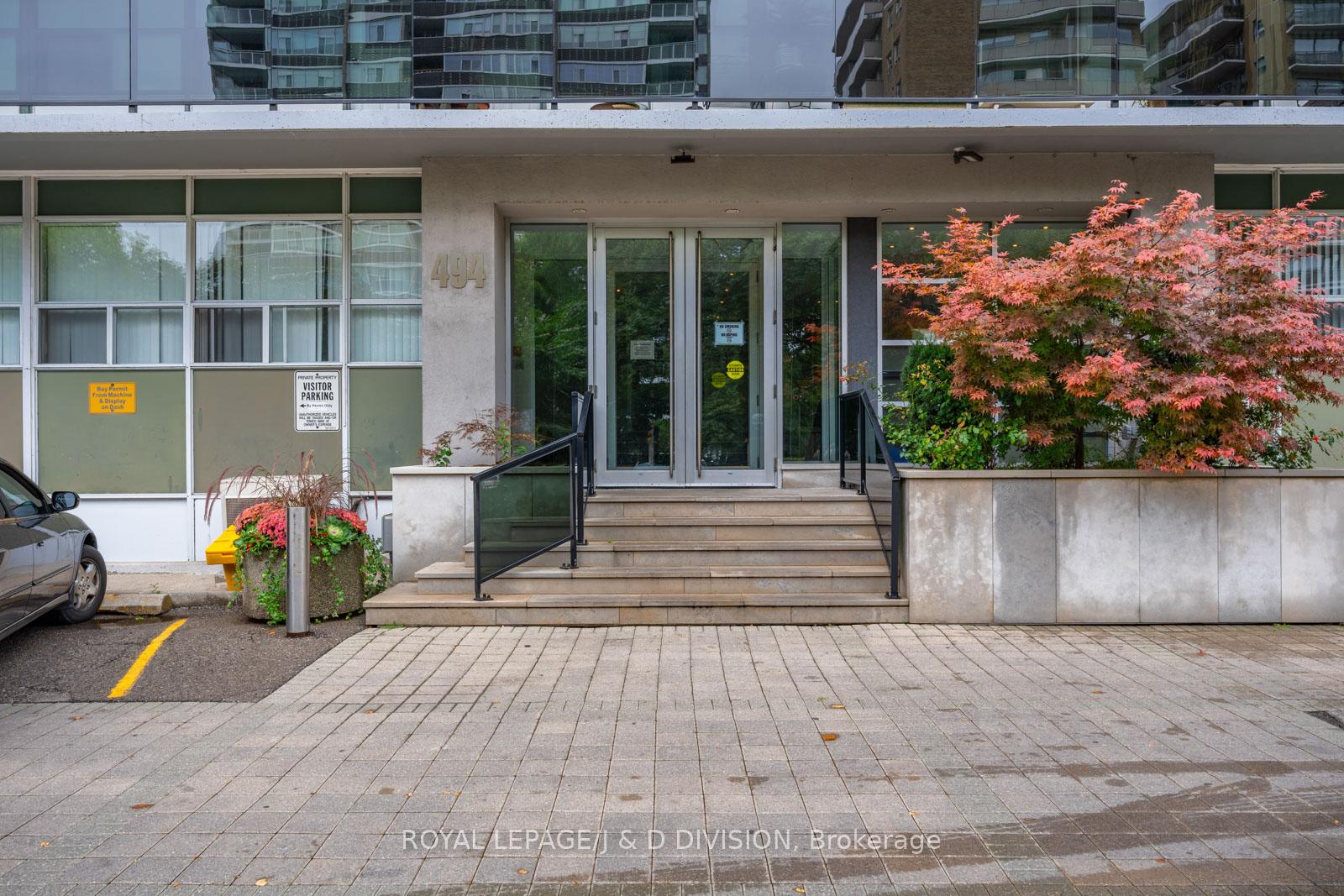 Photo 2 of Unit 26, 494 Avenue Road, Toronto, Forest Hill South — HOMEH