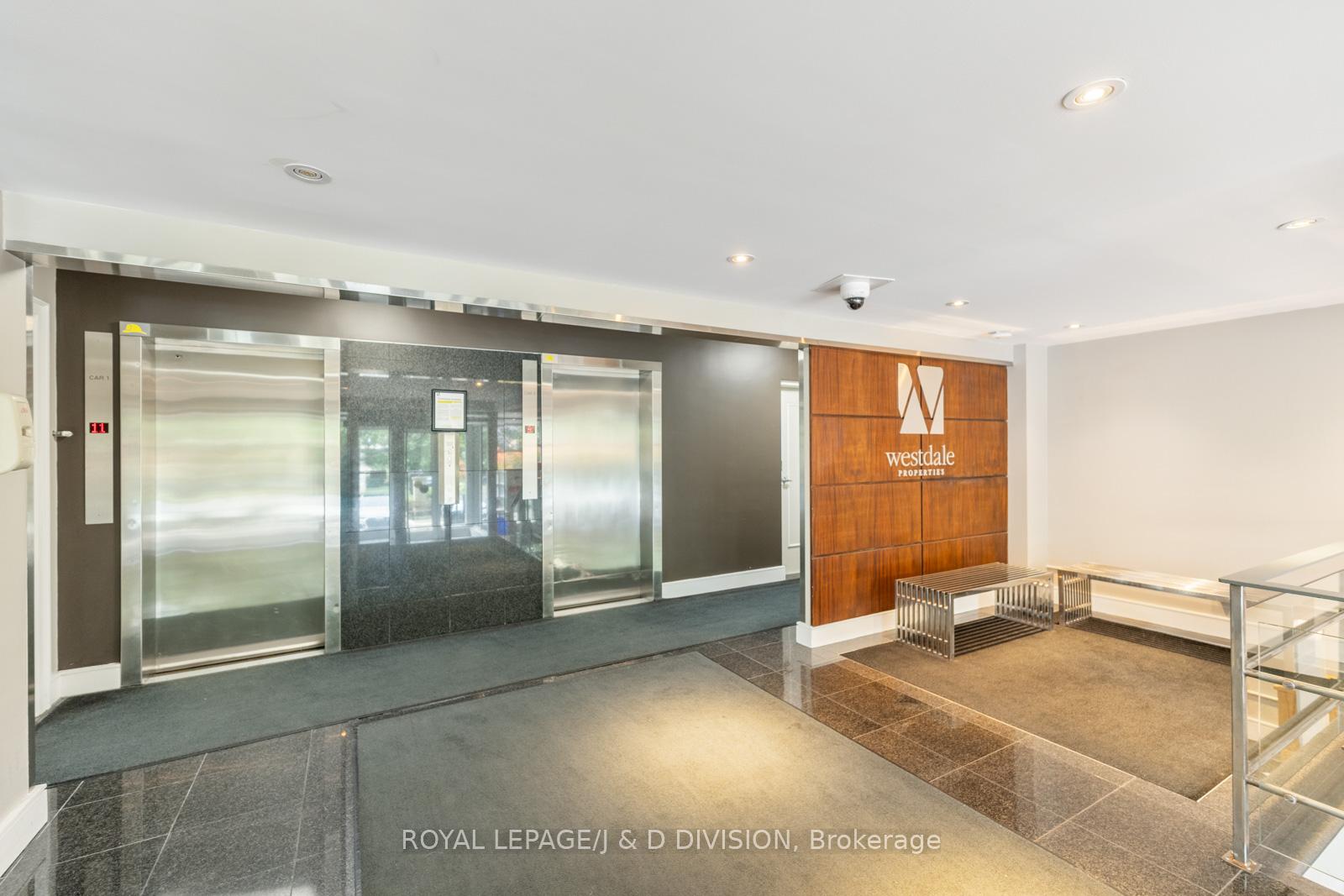 Photo 3 of Unit 26, 494 Avenue Road, Toronto, Forest Hill South — HOMEH