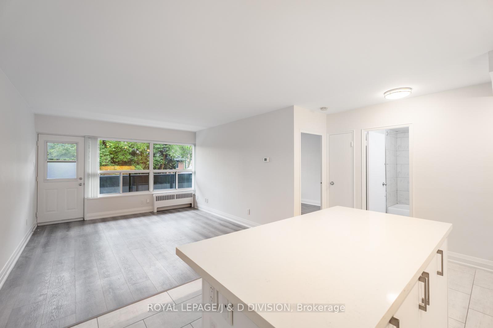 Photo 9 of Unit 26, 494 Avenue Road, Toronto, Forest Hill South — HOMEH