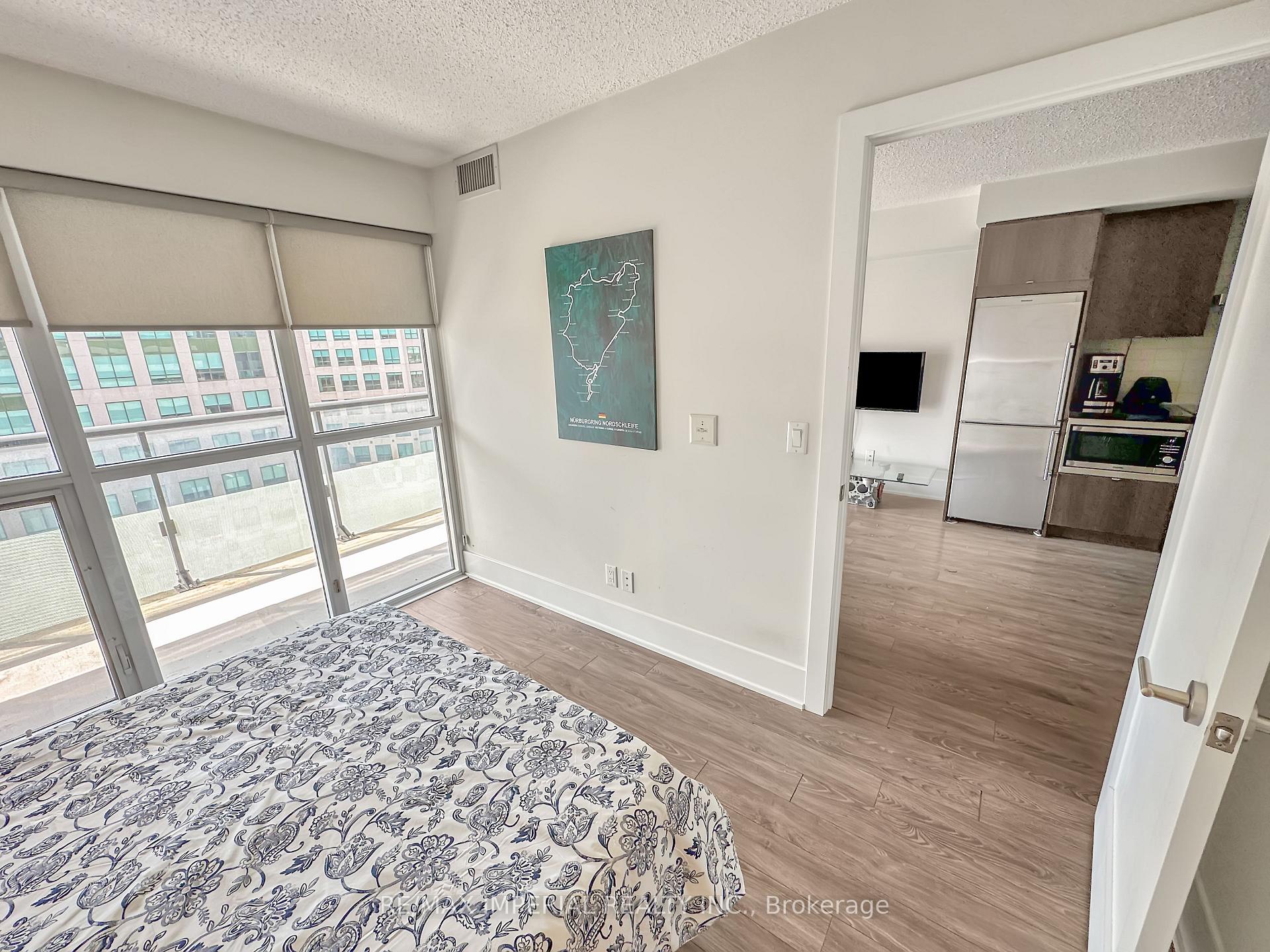 Photo 19 of Unit 901, 300 Front Street, Toronto, Waterfront Communities — HOMEH