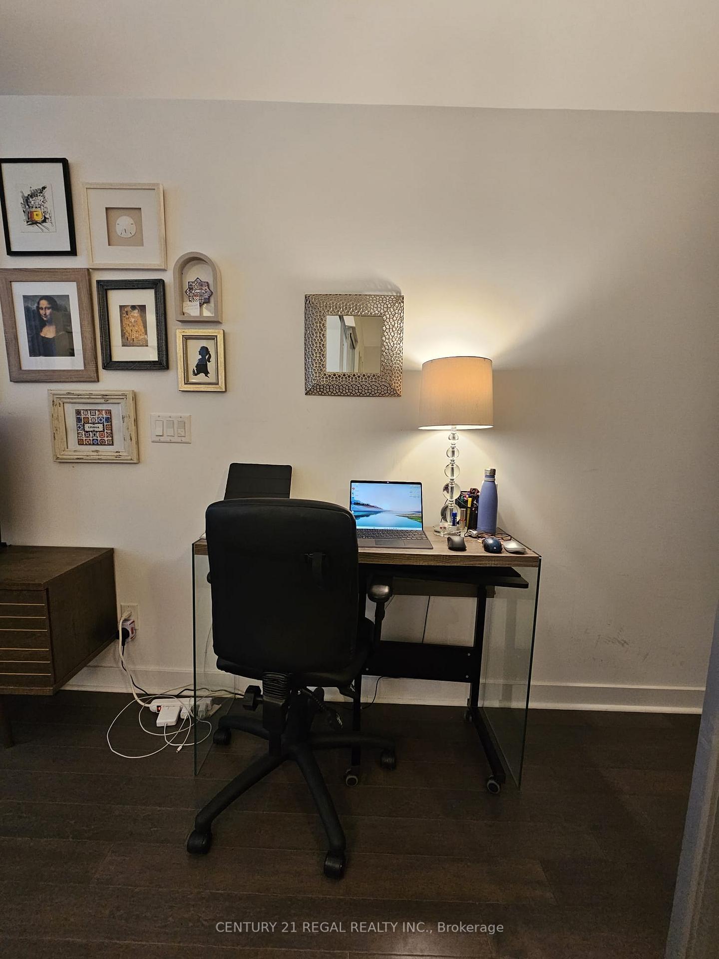Photo 5 of Unit 1008, 58 Orchard View Boulevard, Toronto, Yonge-Eglinton — HOMEH