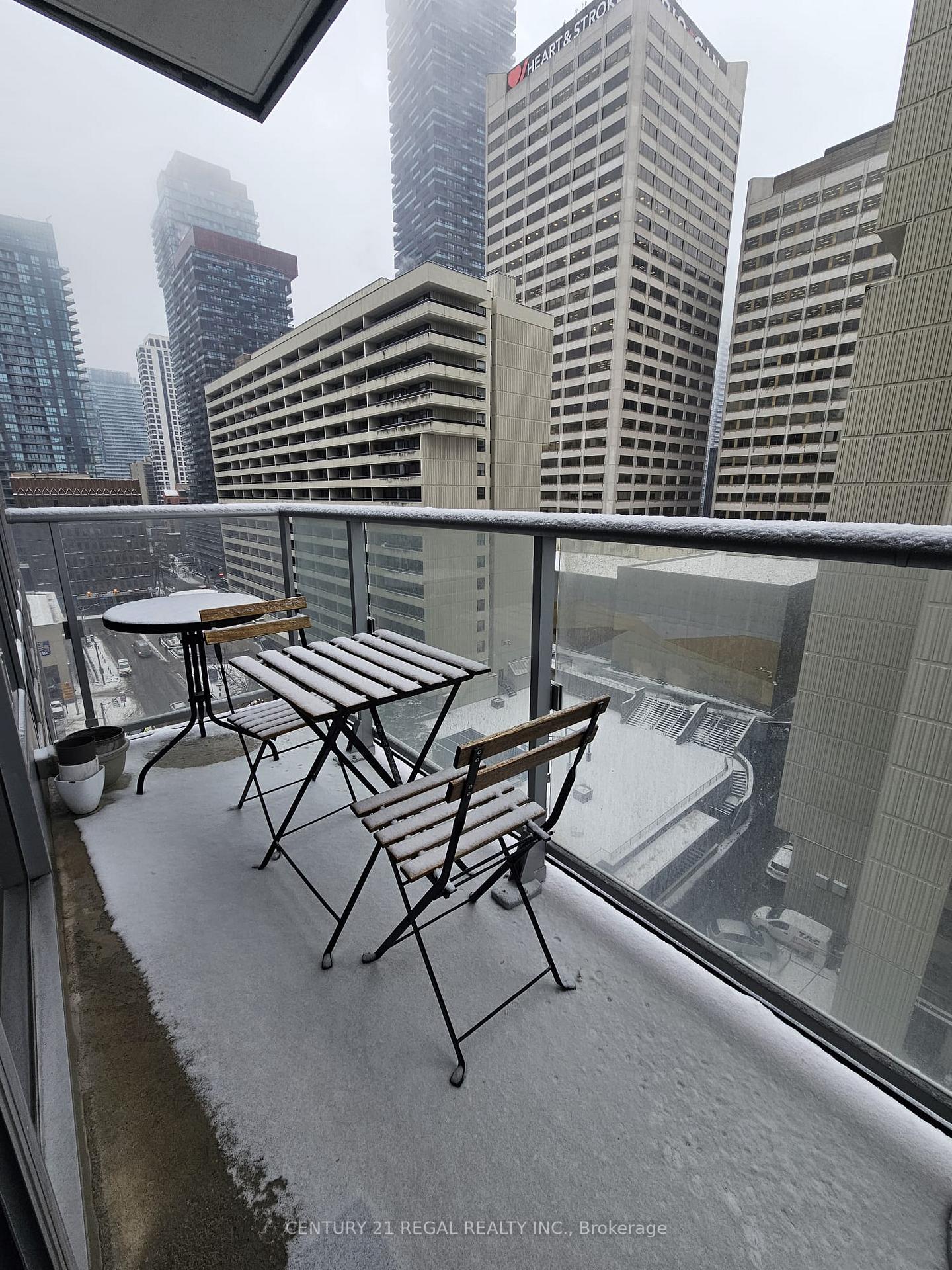Photo 15 of Unit 1008, 58 Orchard View Boulevard, Toronto, Yonge-Eglinton — HOMEH
