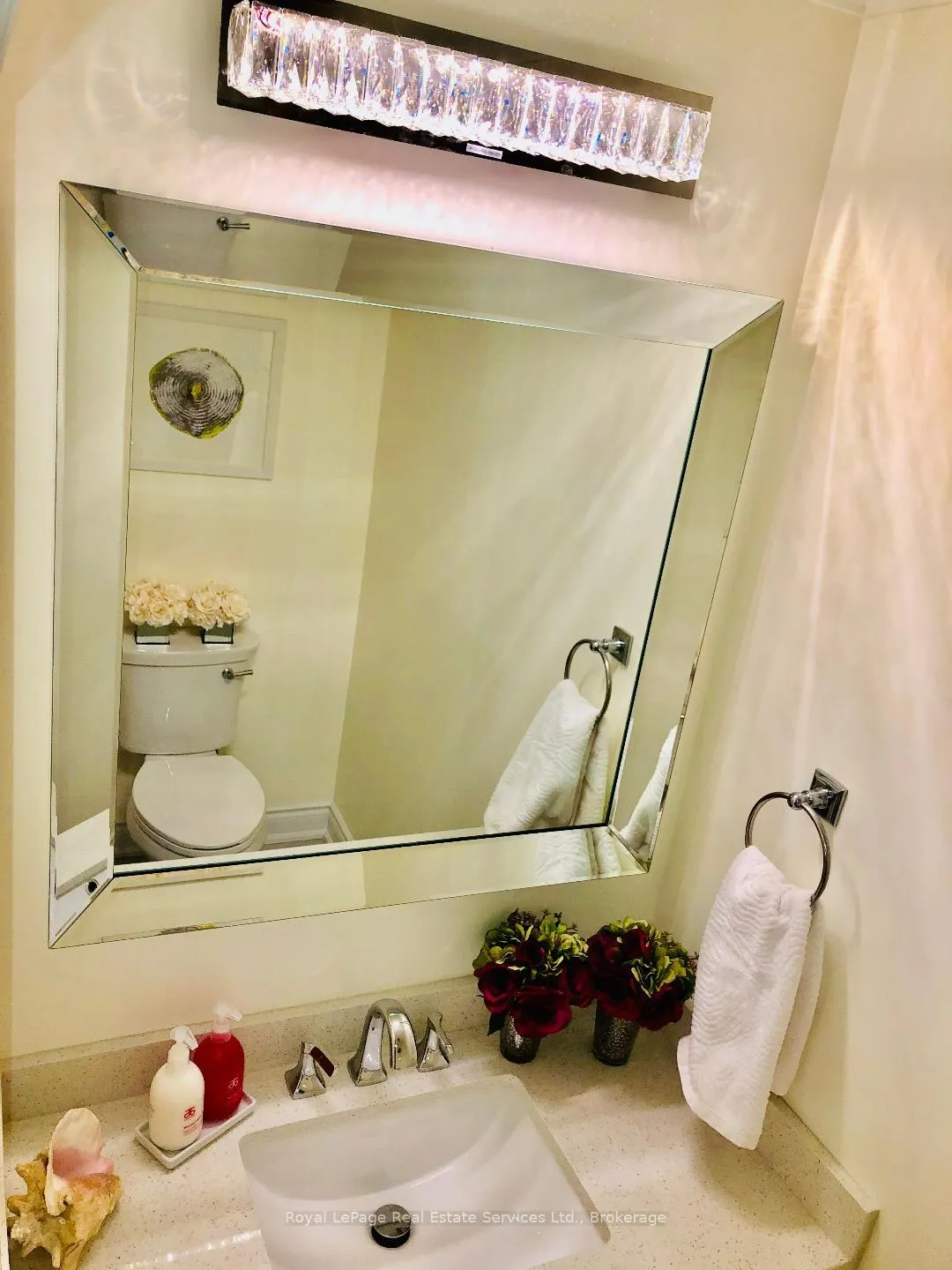 Photo 5 of Unit 105, 2185 Marine Drive, Oakville, Bronte — HOMEH