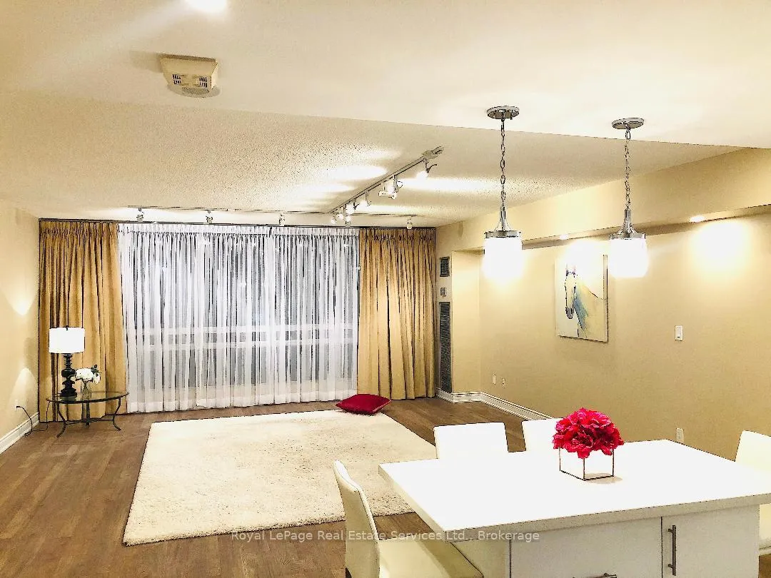Photo 8 of Unit 105, 2185 Marine Drive, Oakville, Bronte — HOMEH