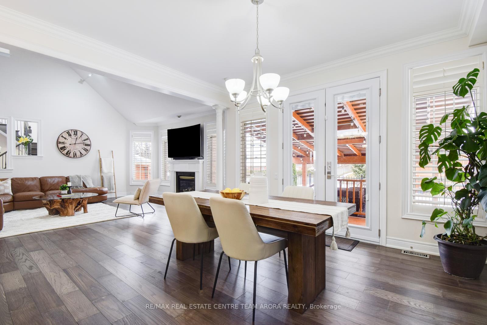 Photo 15 of 6 Champion Court, Brampton, Credit Valley — HOMEH