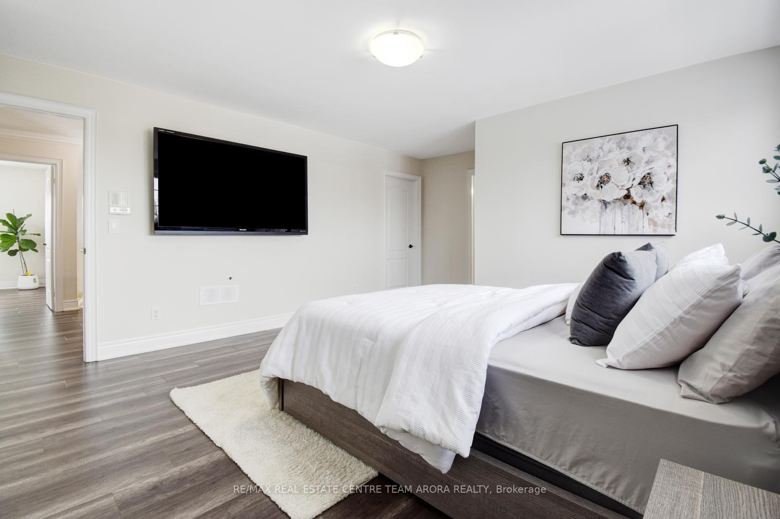 Photo 25 of 6 Champion Court, Brampton, Credit Valley — HOMEH