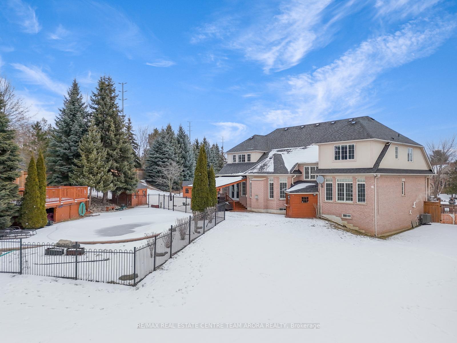 Photo 36 of 6 Champion Court, Brampton, Credit Valley — HOMEH