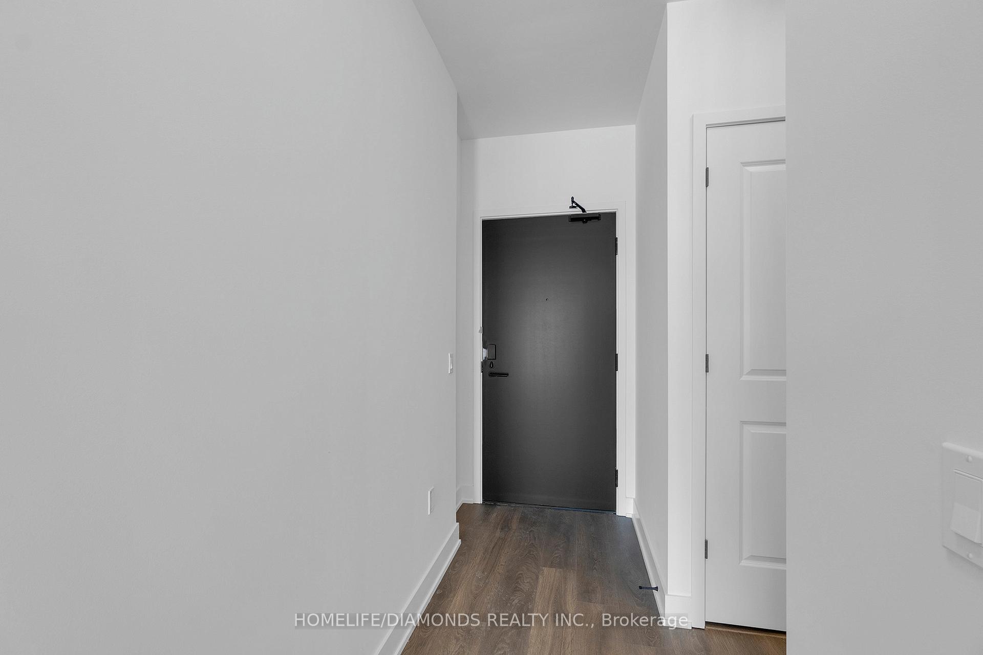 Photo 7 of Unit 816, 2343 khalsa Gate, Oakville, Westmount — HOMEH