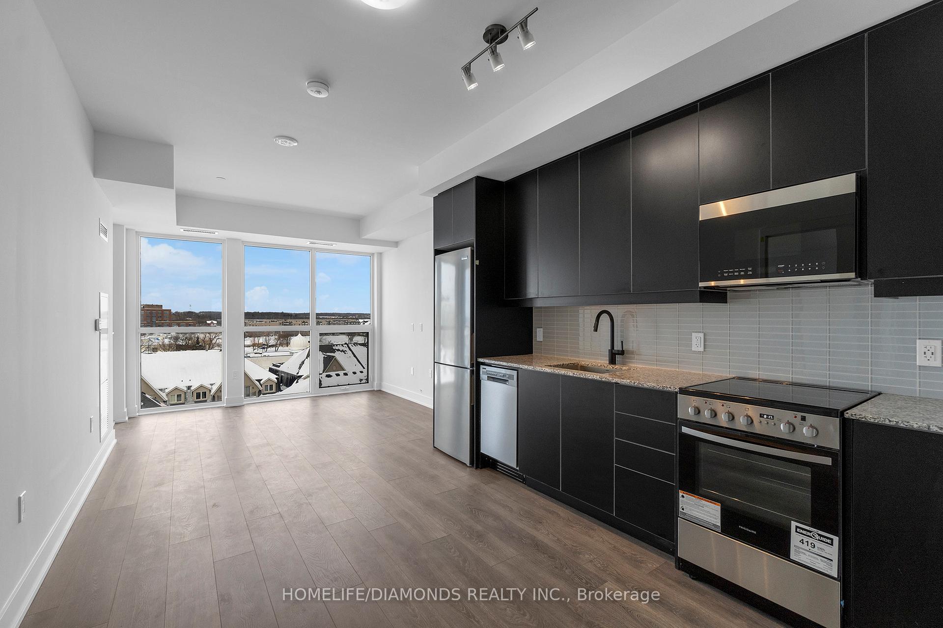 Photo 9 of Unit 816, 2343 khalsa Gate, Oakville, Westmount — HOMEH