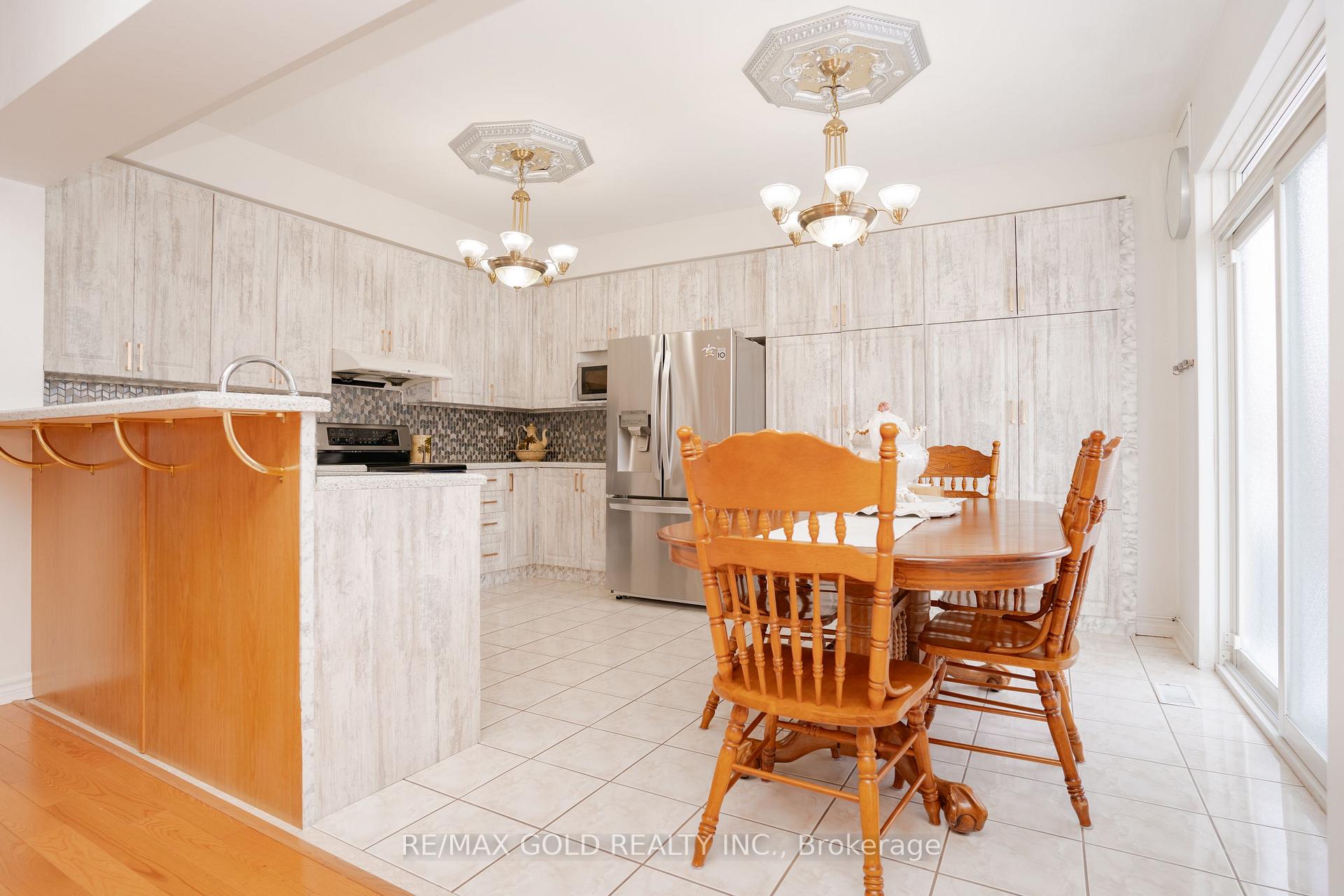 Photo 16 of 2 Pathmaster Road, Brampton, Bram East — HOMEH