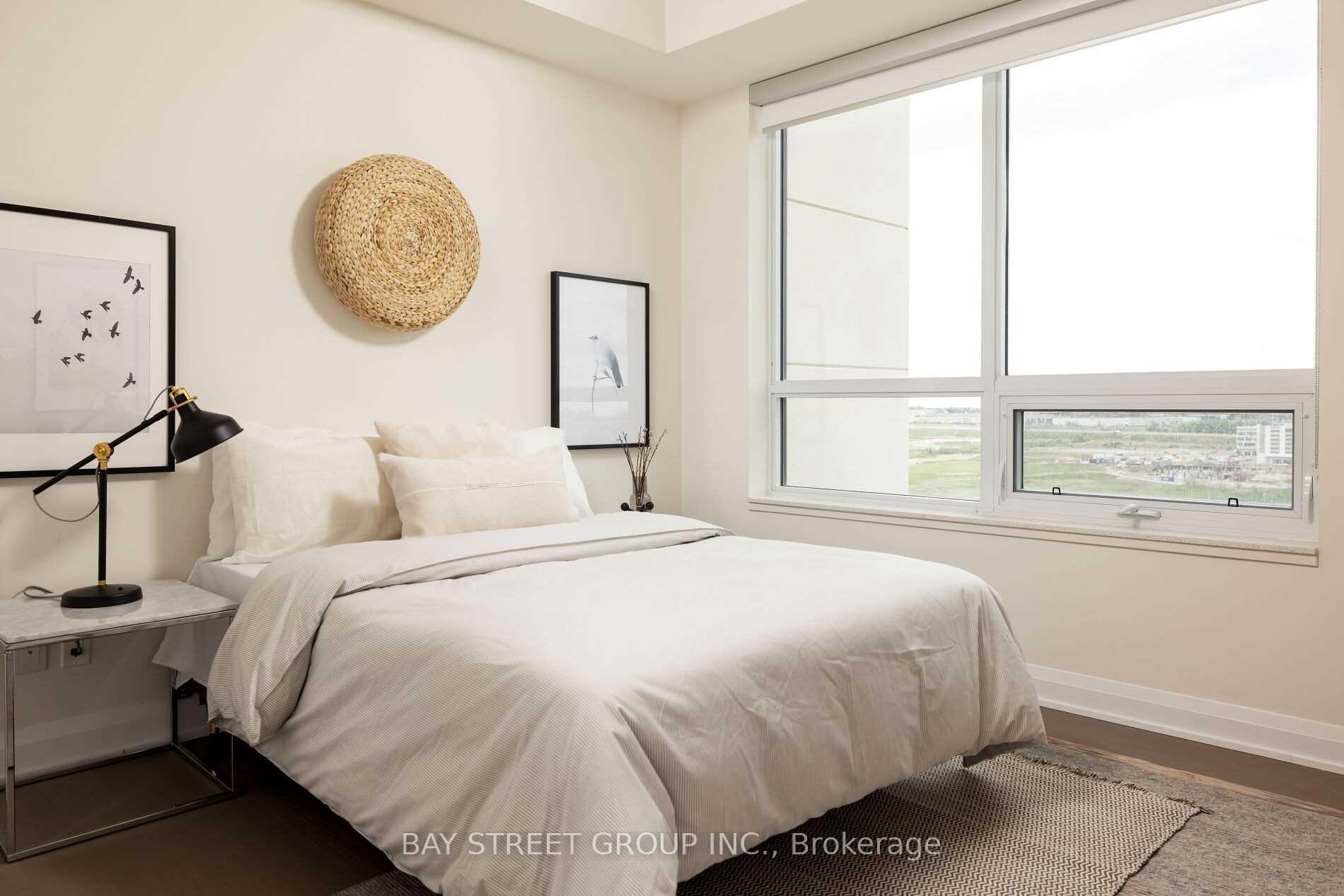 Photo 8 of Unit 1708, 15 Water Walk Drive, Markham, Unionville — HOMEH