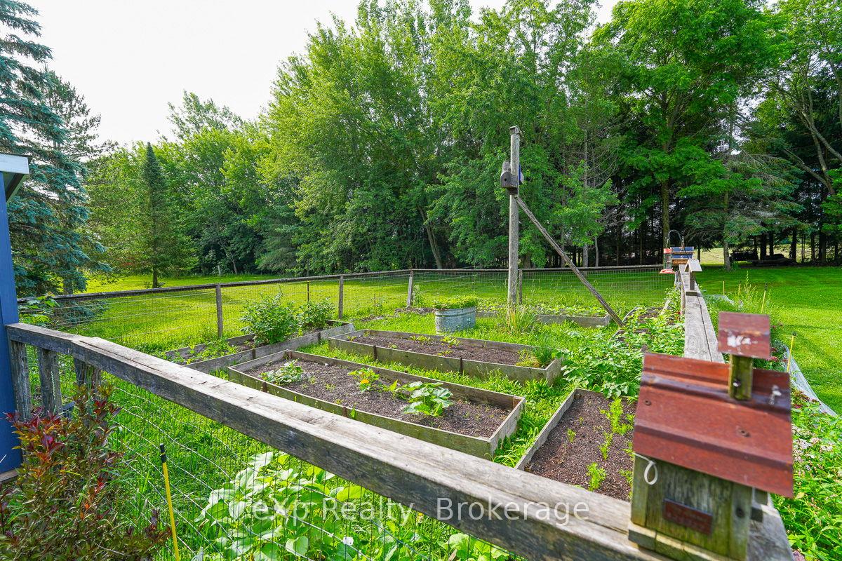 Photo 32 of 156639 Concession 7A, Chatsworth — HOMEH