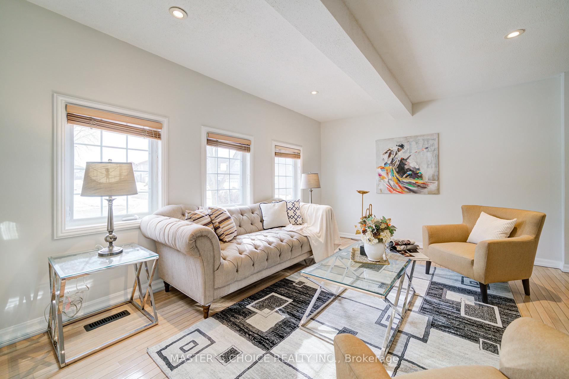 Photo 7 of 27 Fano Drive, Hamilton, Butler — HOMEH