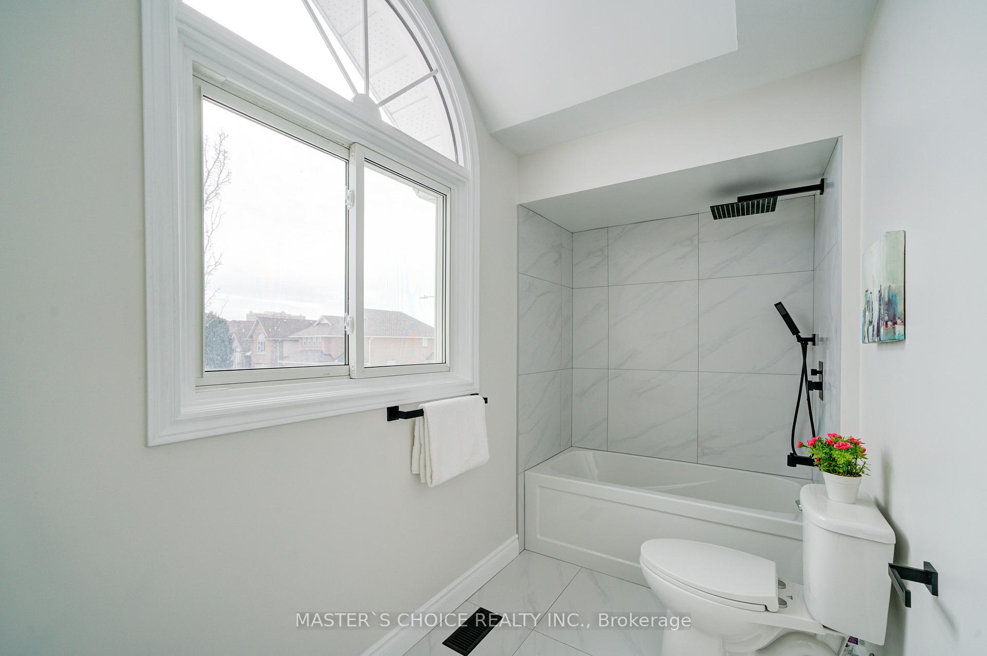 Photo 41 of 27 Fano Drive, Hamilton, Butler — HOMEH