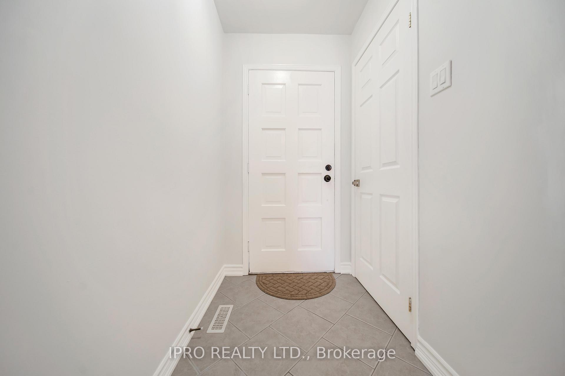 Photo 18 of 14 Tindale Road, Brampton, Madoc — HOMEH