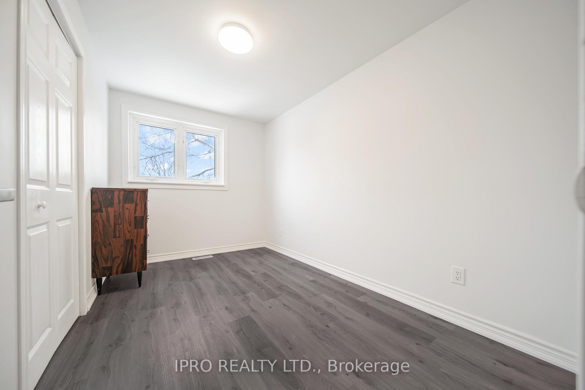 Photo 23 of 14 Tindale Road, Brampton, Madoc — HOMEH