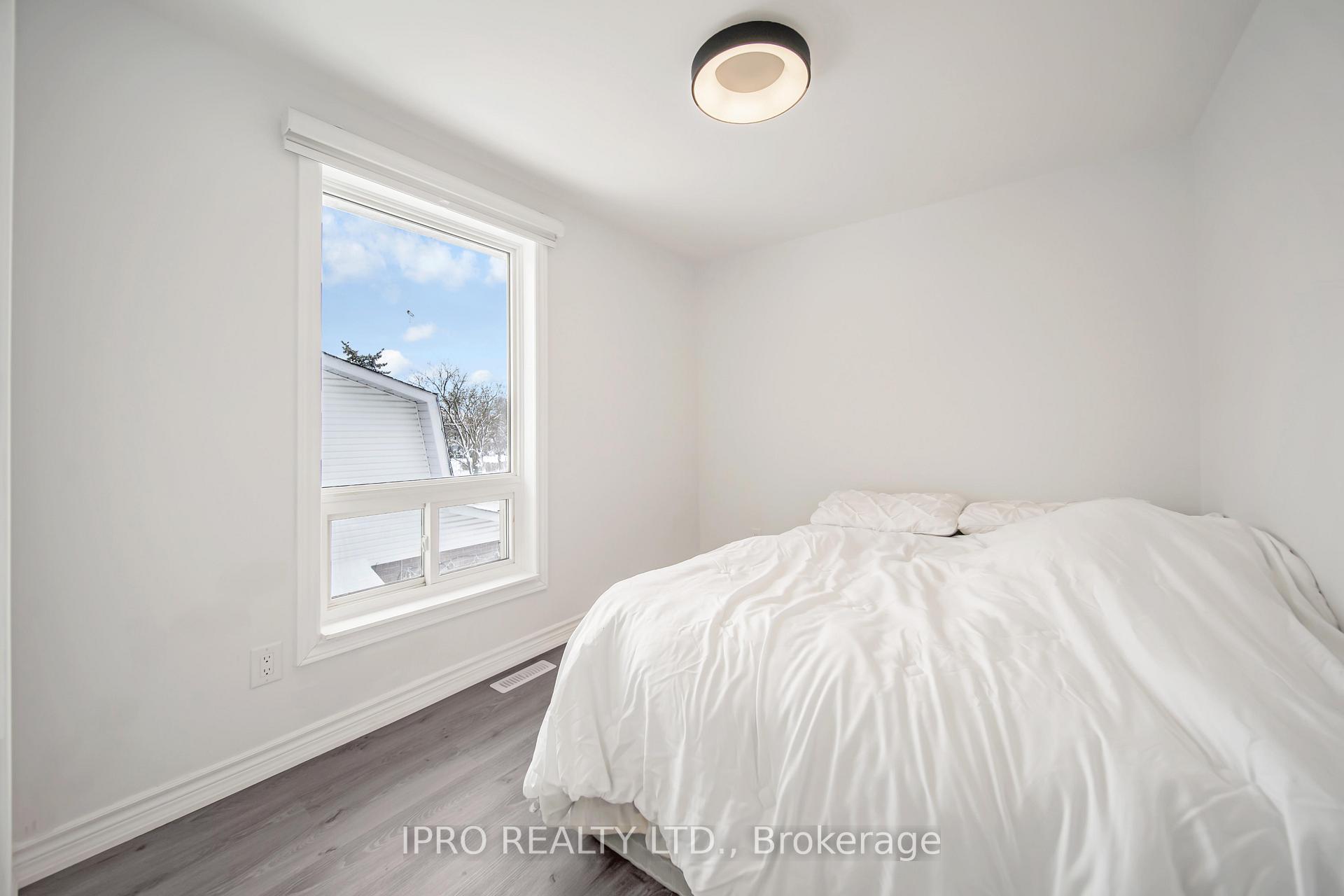 Photo 30 of 14 Tindale Road, Brampton, Madoc — HOMEH