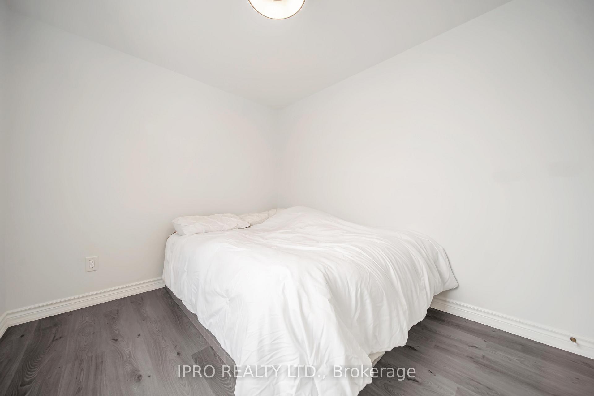 Photo 31 of 14 Tindale Road, Brampton, Madoc — HOMEH