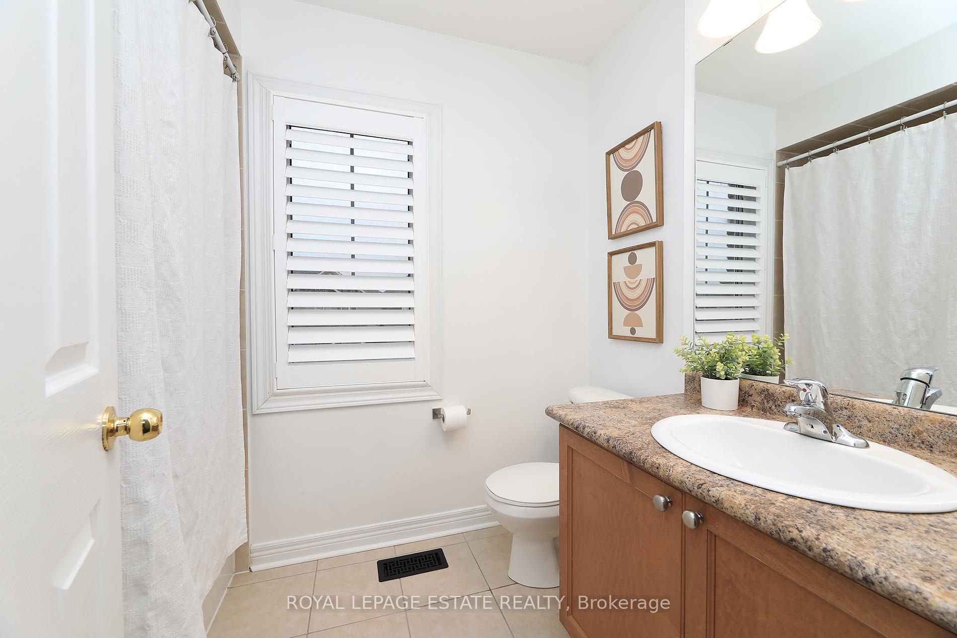 Photo 18 of 21 Senwood Street, Brampton, Fletcher's Meadow — HOMEH