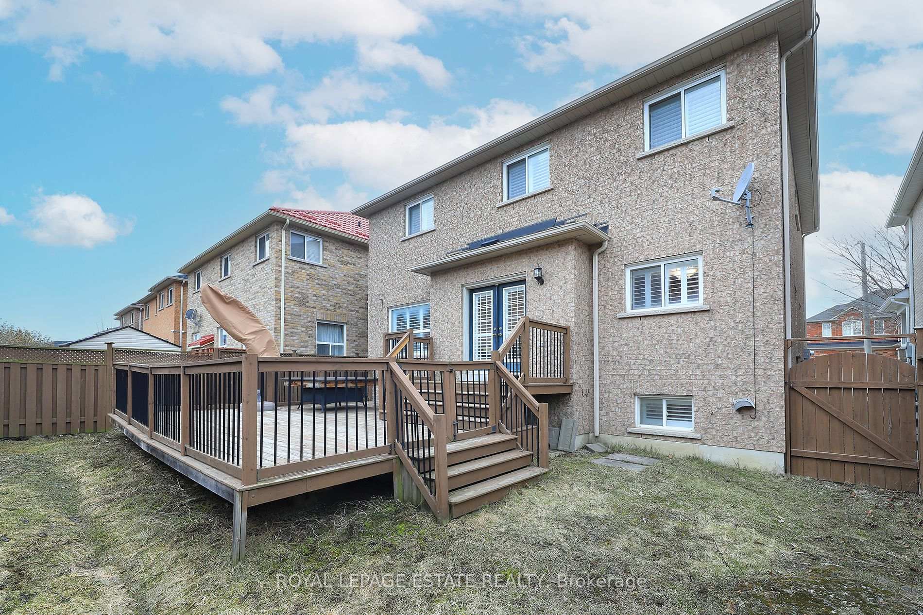 Photo 23 of 21 Senwood Street, Brampton, Fletcher's Meadow — HOMEH