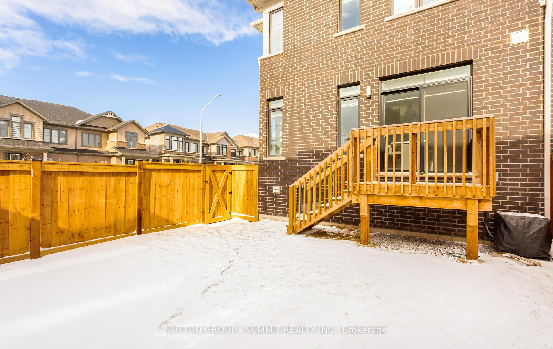 Photo 47 of 117 Yale Drive, Hamilton, Mount Hope — HOMEH