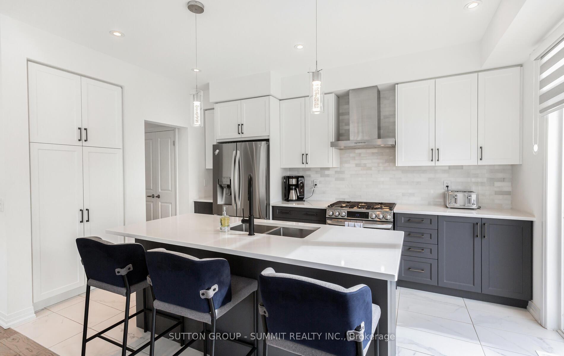Photo 27 of 117 Yale Drive, Hamilton, Mount Hope — HOMEH