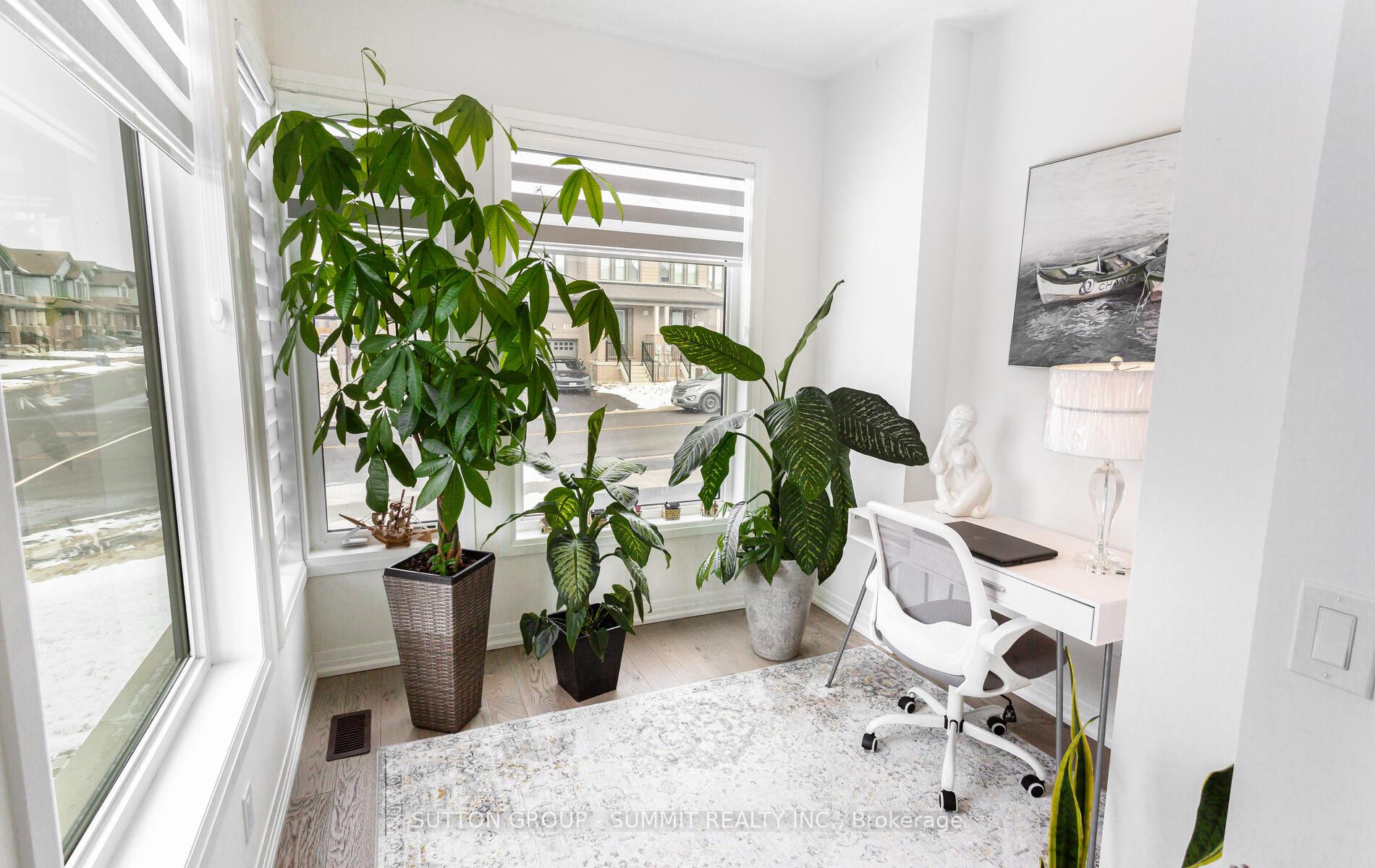 Photo 33 of 117 Yale Drive, Hamilton, Mount Hope — HOMEH