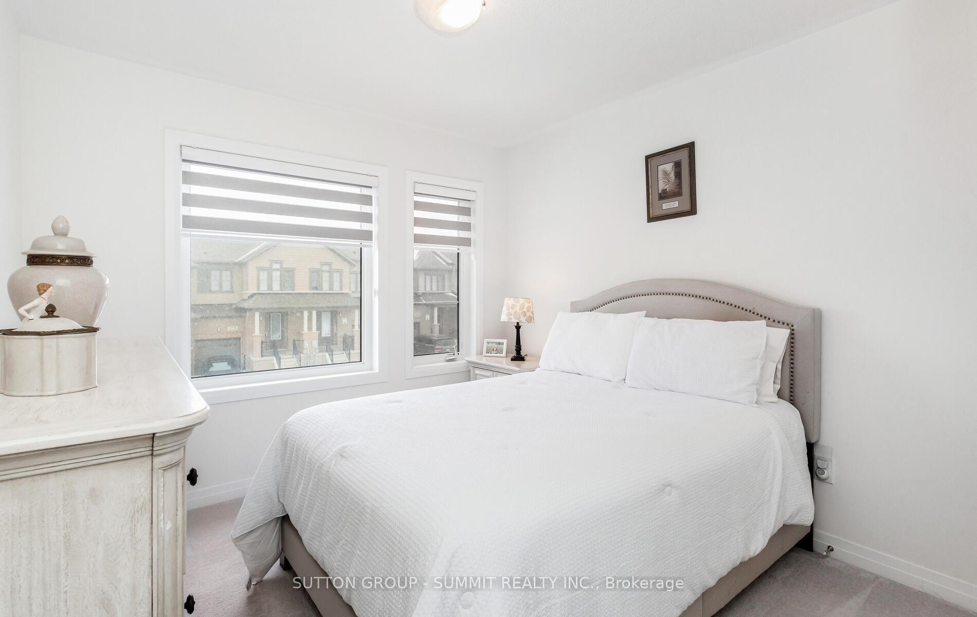 Photo 39 of 117 Yale Drive, Hamilton, Mount Hope — HOMEH