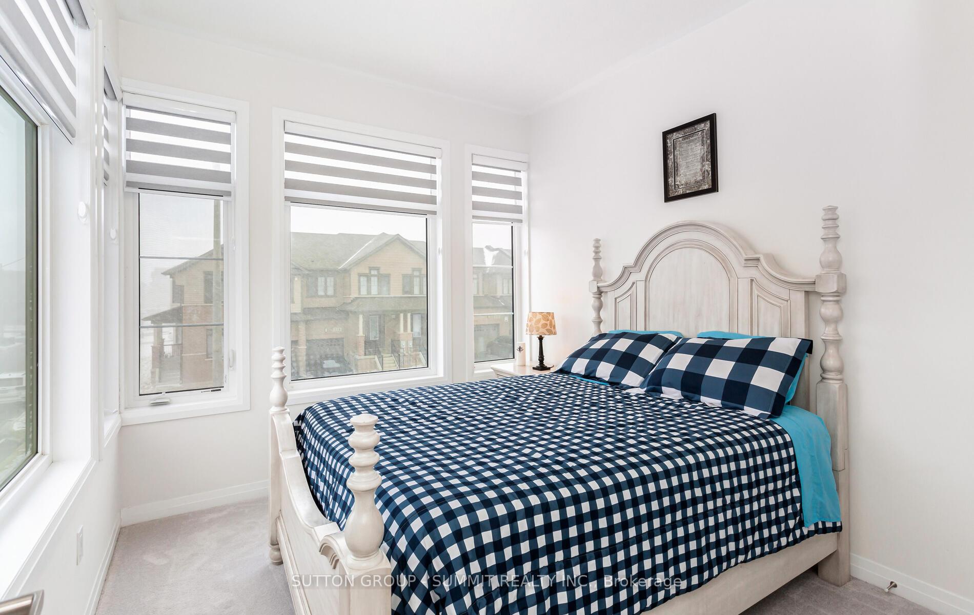 Photo 41 of 117 Yale Drive, Hamilton, Mount Hope — HOMEH