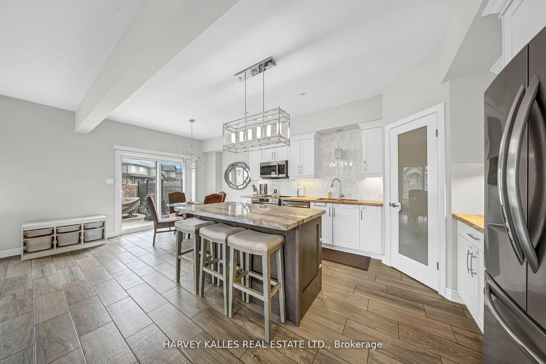 Photo 12 of 106 Shoreview Place, Hamilton, Lakeshore — HOMEH